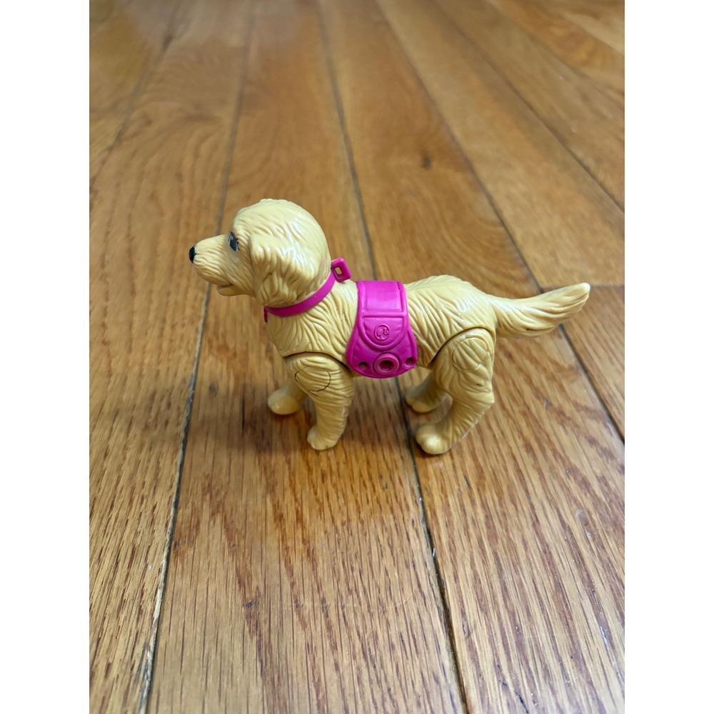 Mattel Barbie Golden Retriever Dog Figure Pink Harness Articulated 17652